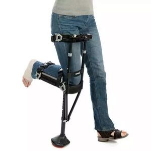 I WALK2 hands free crutch - alternative to crutches.